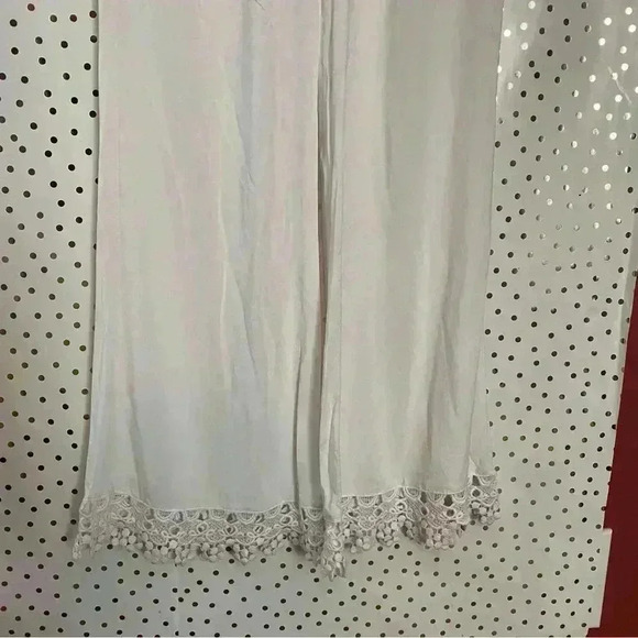 White Beach Pants - Picture 4 of 10